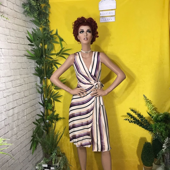 Multi color stripe wrap dress - Picture 3 of 13